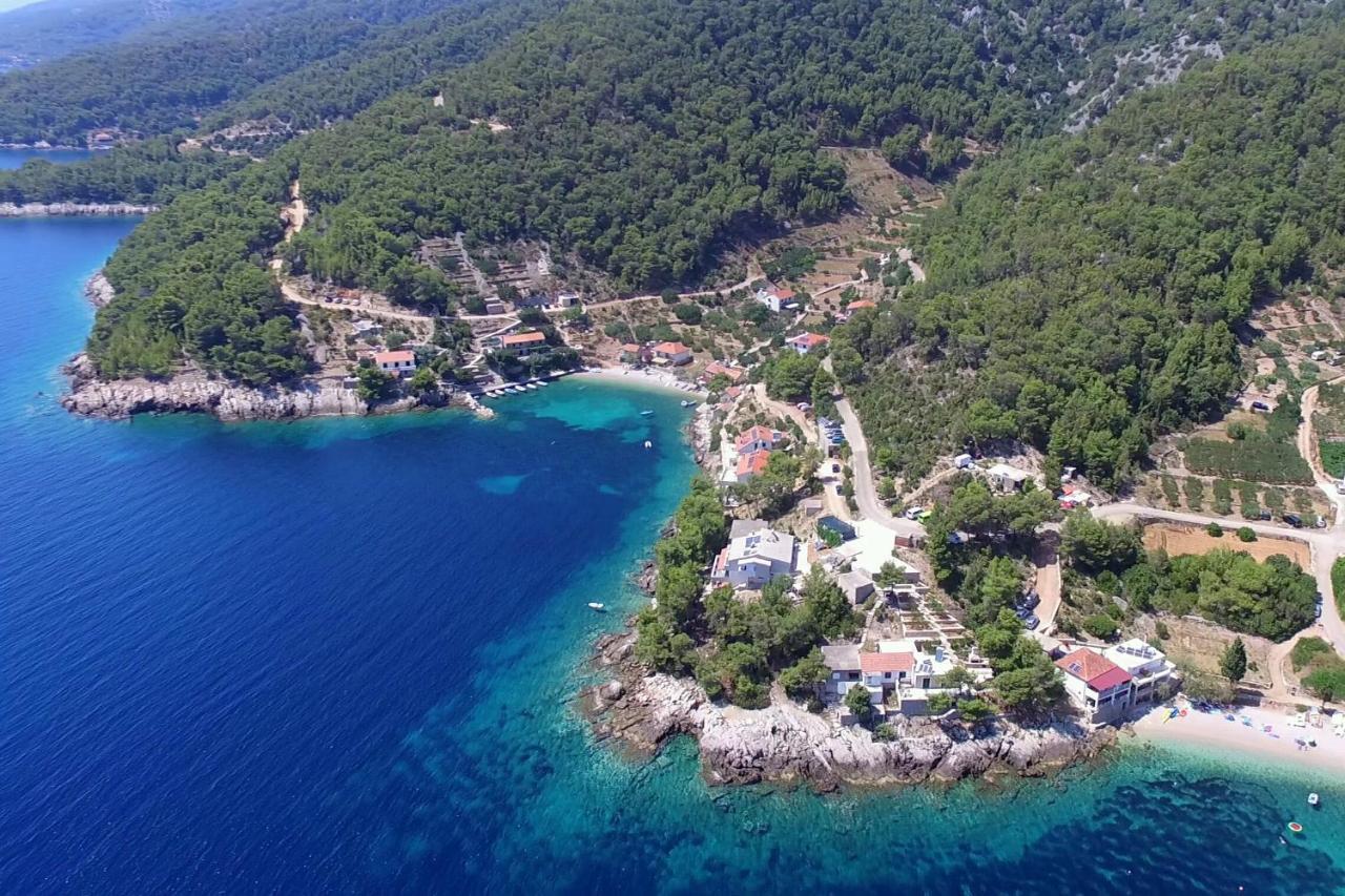 Family Friendly Seaside Cove Torac, Hvar - 2071 *